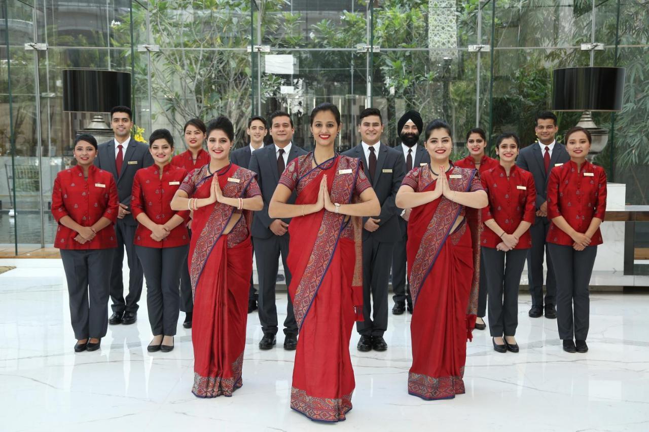 Taj City Centre Gurugram Gurgaon Exteriör bild The staff of the Taj Mahal Palace